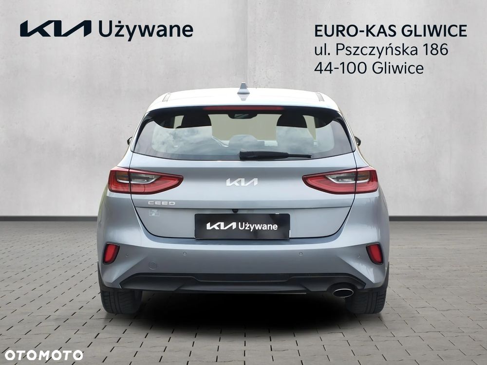 Kia Ceed 1.5 T-GDI M - 4