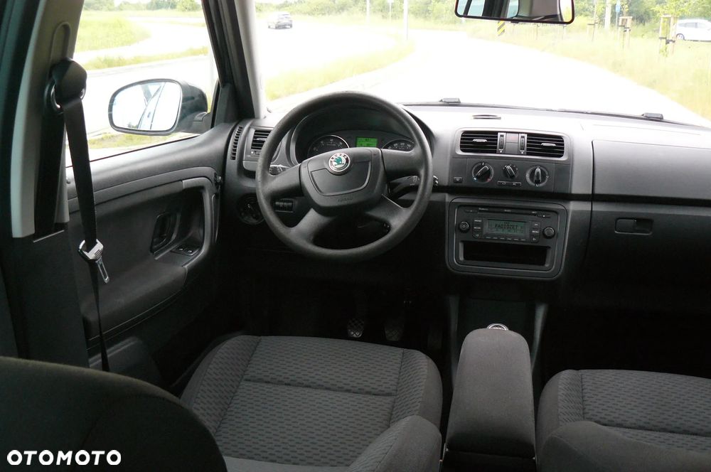Skoda Fabia - 11