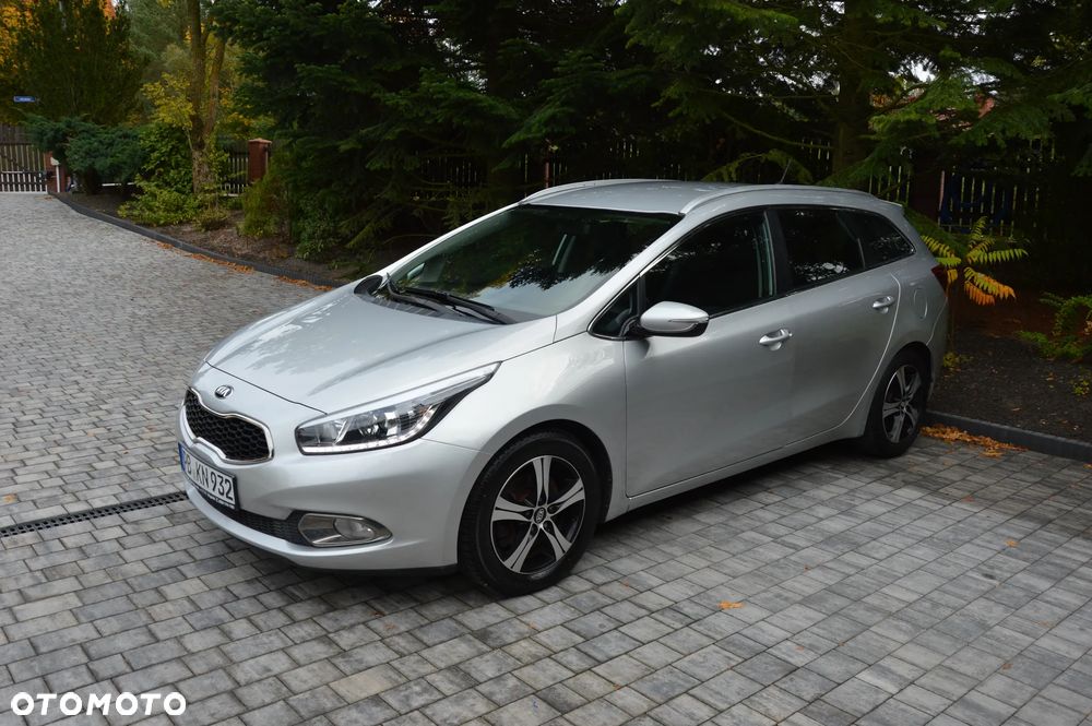 Kia Ceed - 15