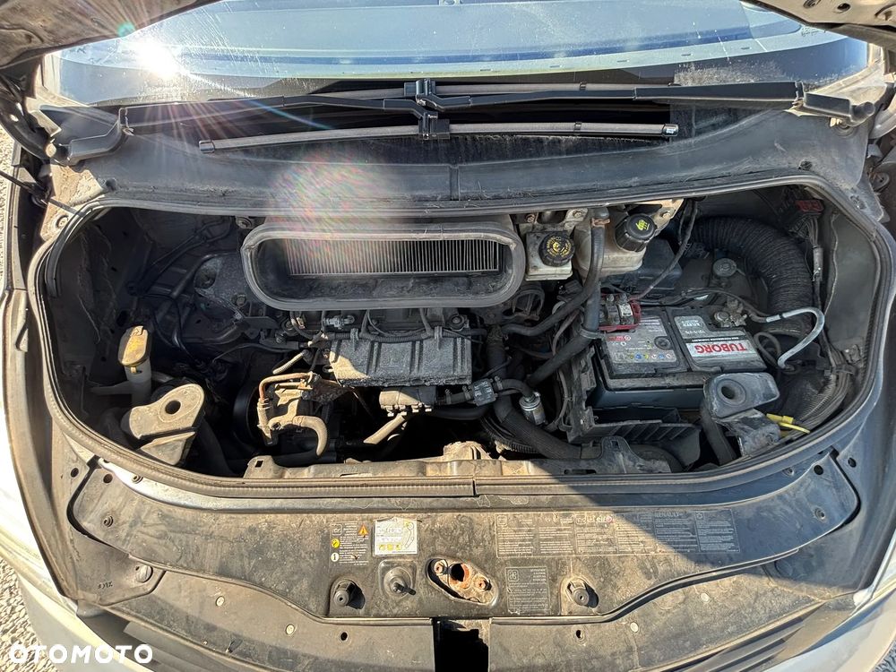 Renault Espace 2.0 16V Voyage - 32