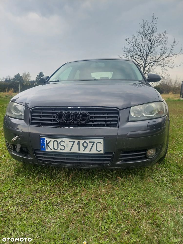 Audi A3 3-drzwiowe 2.0 FSI Ambition - 6