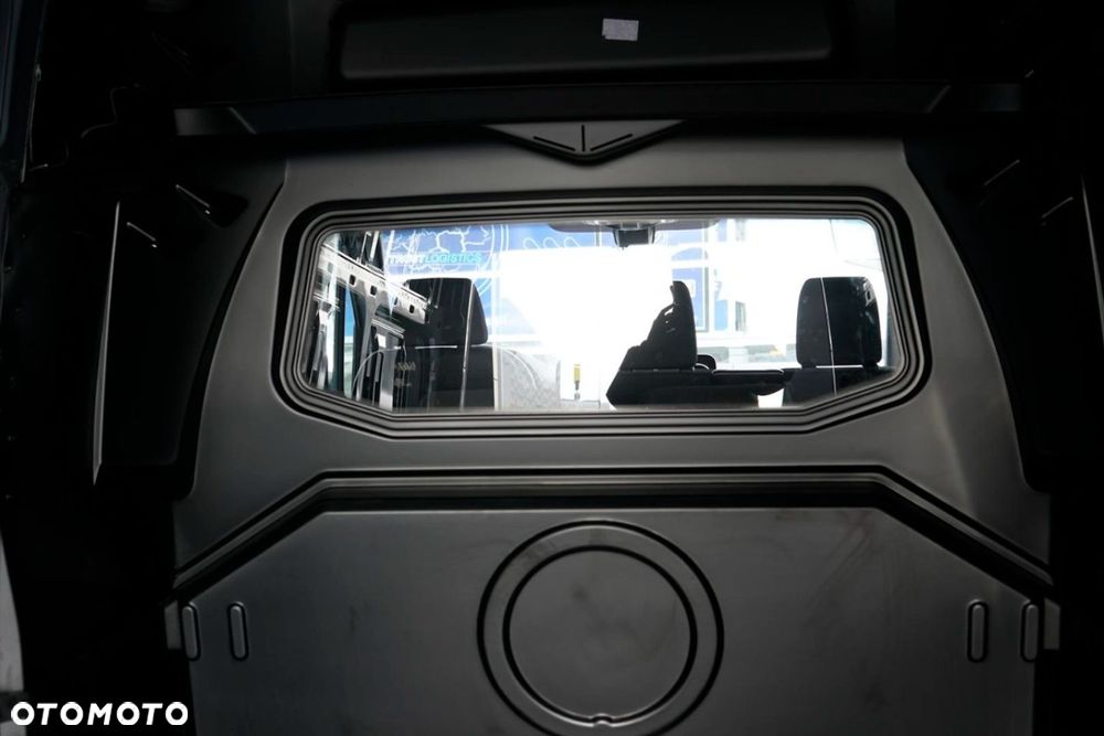 Mercedes-Benz Sprinter Brygadówka 7 osobowy - 22