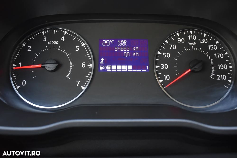 Dacia Duster 1.5 Blue dCi 4WD Comfort - 11