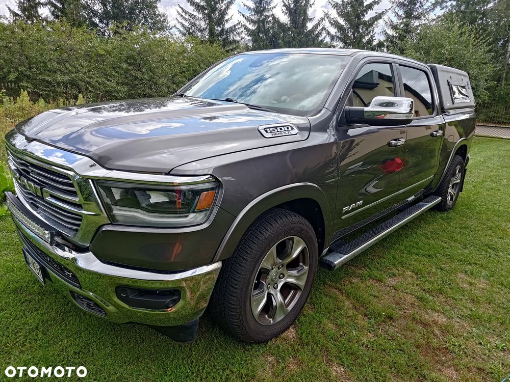 RAM 1500 Crew Cab Laramie - 3
