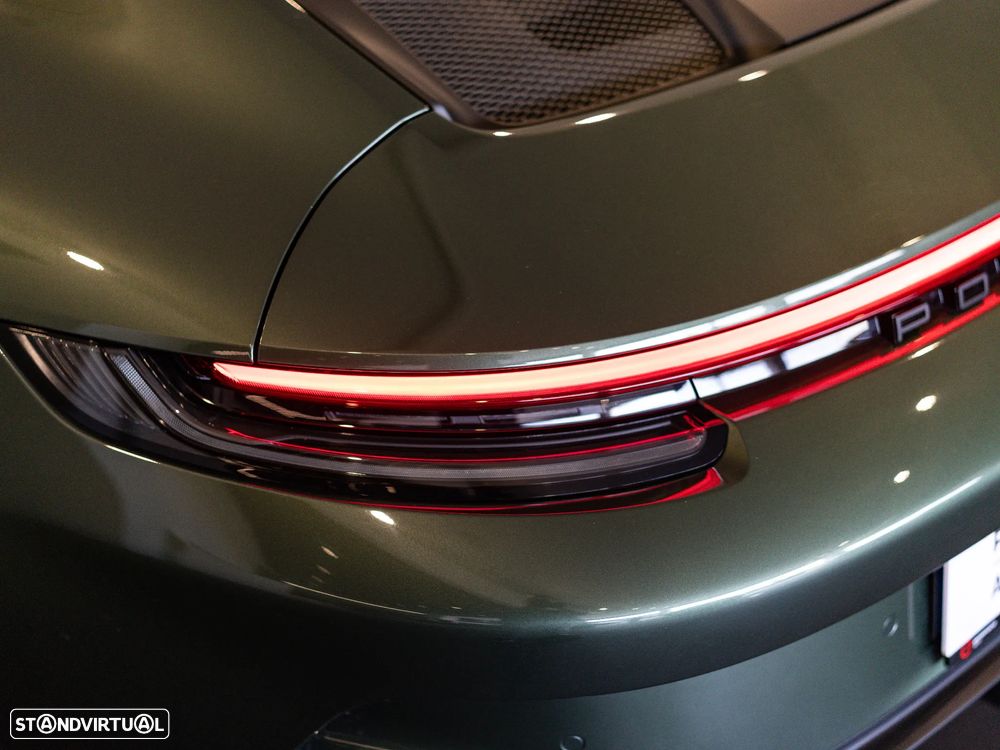 Porsche 911 (992) GT3 Touring Package - 49