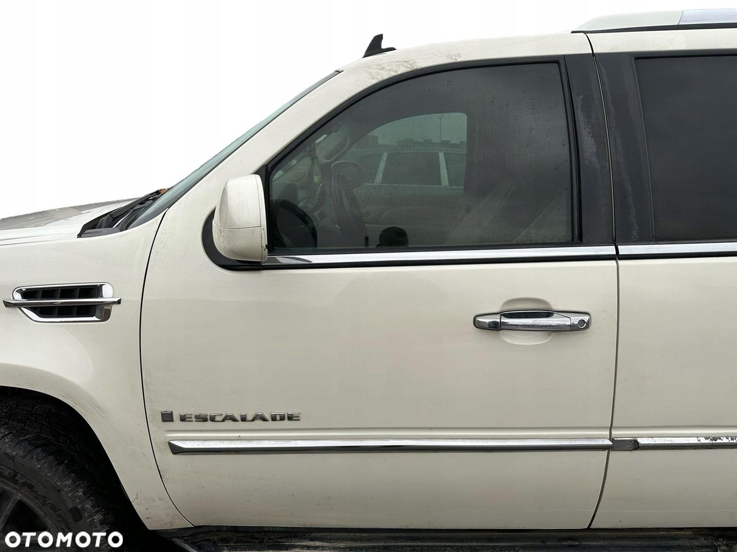 CADILLAC ESCALADE 07-14 DRZWI PRZEDNIE LEWE ORYGINAŁ - 1
