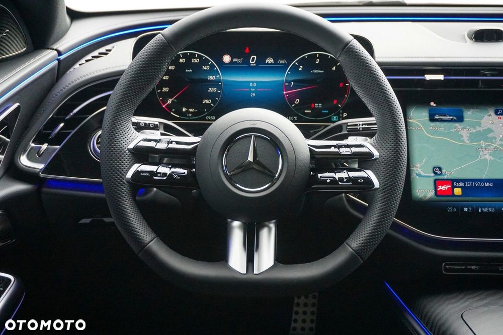 Mercedes-Benz Klasa E 220 d mHEV 4-Matic AMG 9G-Tronic - 8