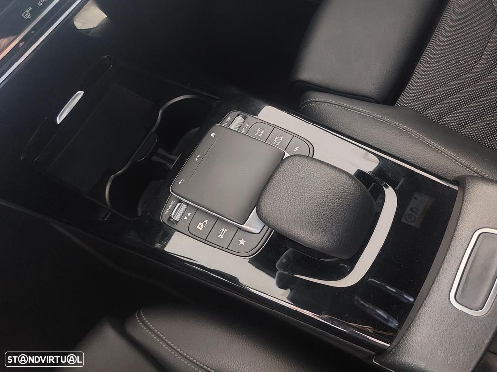Mercedes-Benz A 250 e Style Plus - 38