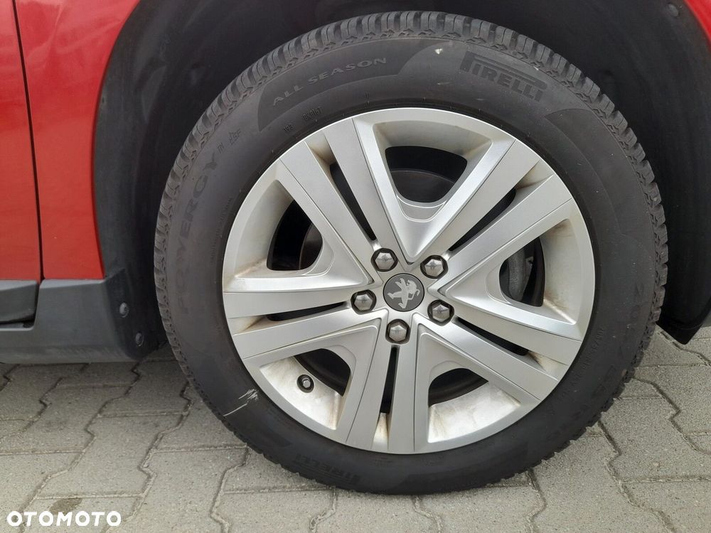 Peugeot 2008 1.2 Pure Tech Style S&S EAT6 - 11