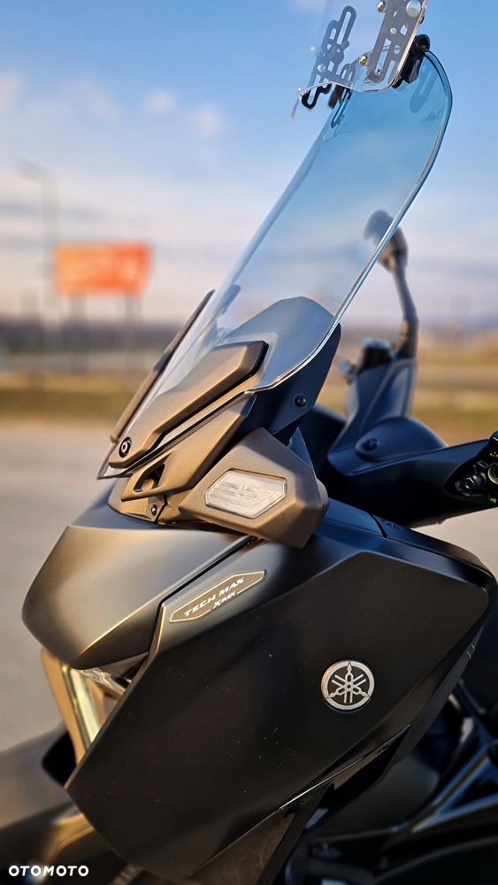 Yamaha X-max - 8