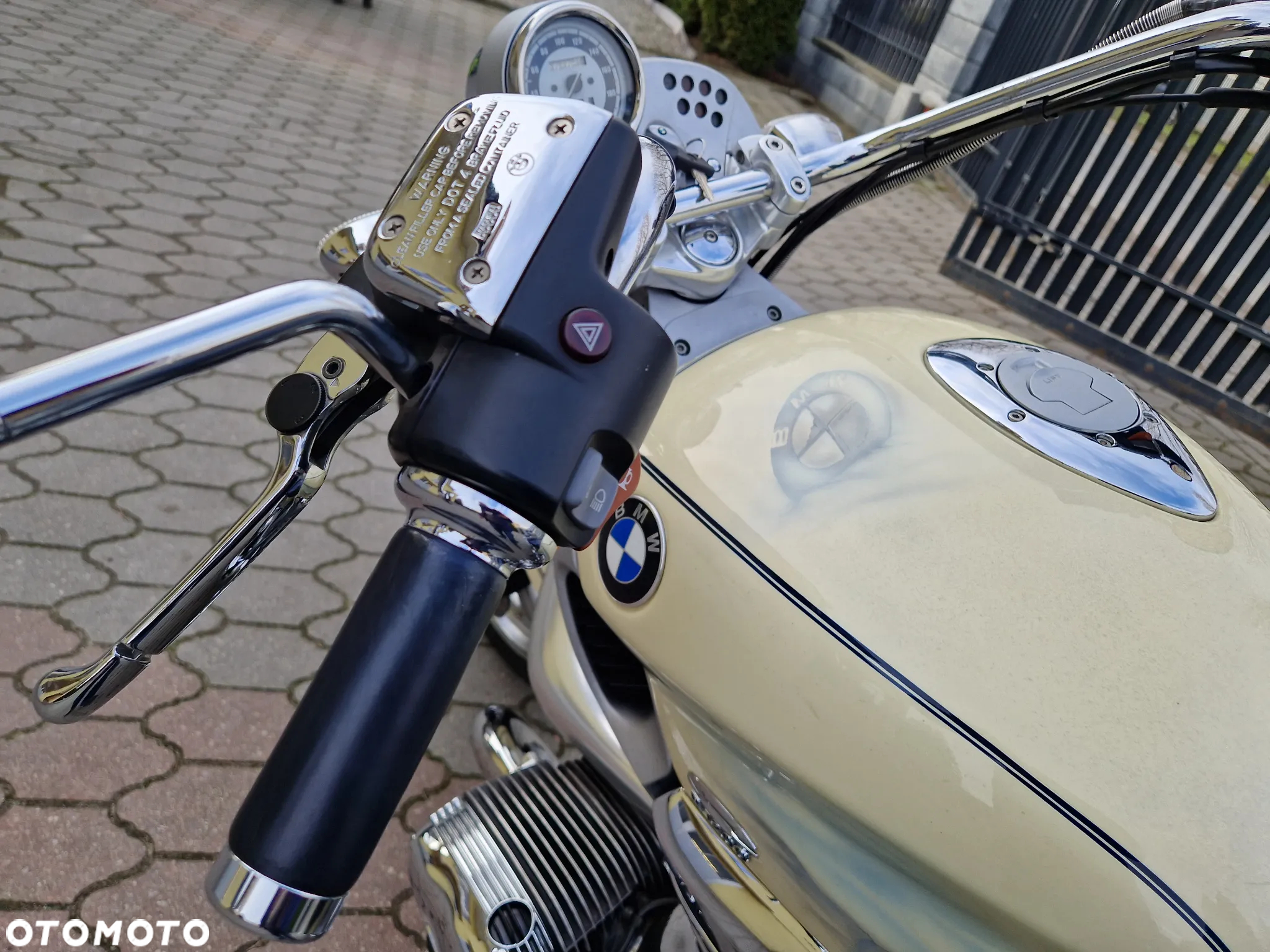 BMW R - 11