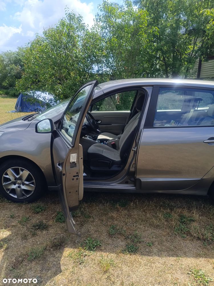 Renault Scenic - 6