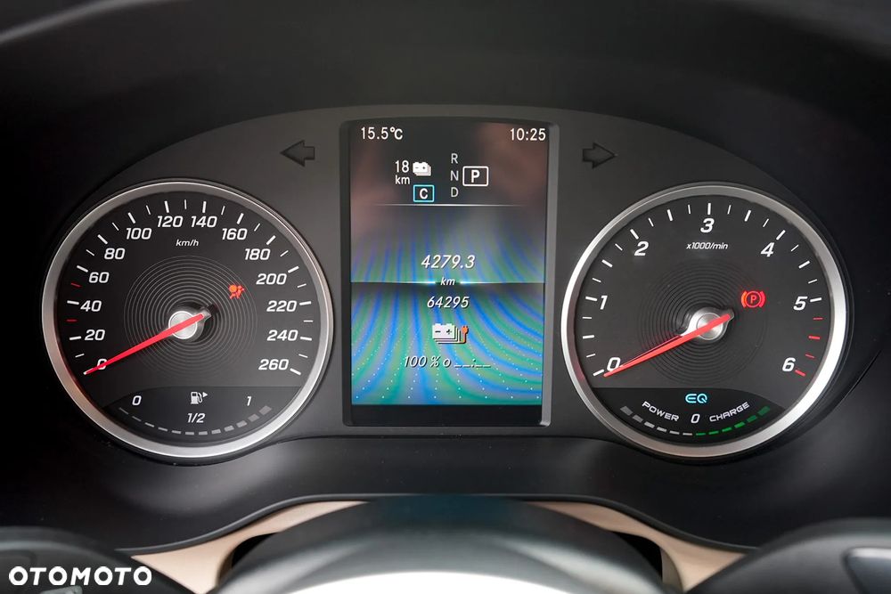 Mercedes-Benz GLC 300 de 4-Matic Business Edition - 11