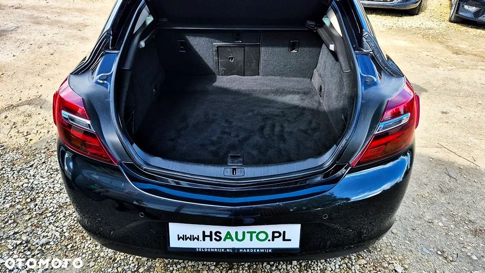 Opel Insignia 1.6 T Cosmo S&S EU6 - 34
