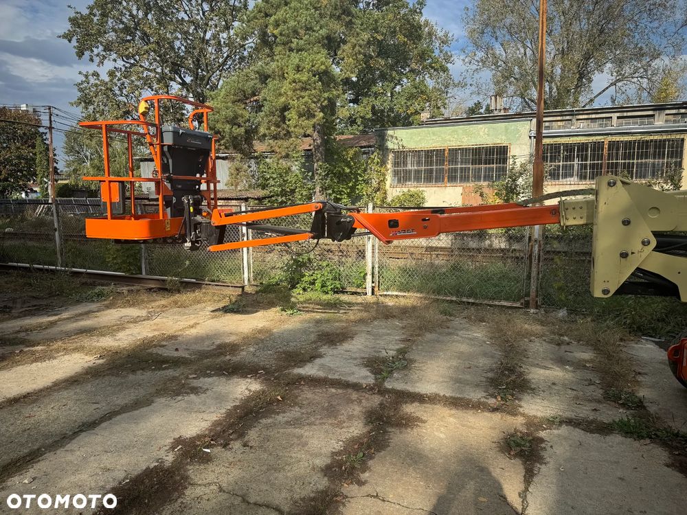 JLG JLG E400 AJP NARROW - 13