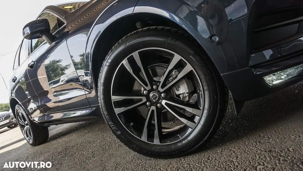 Volvo XC 60 D4 Momentum Pro - 5