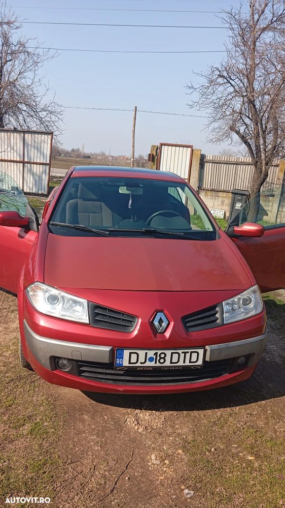 Renault Megane II 1.6 Privilege Aut - 1