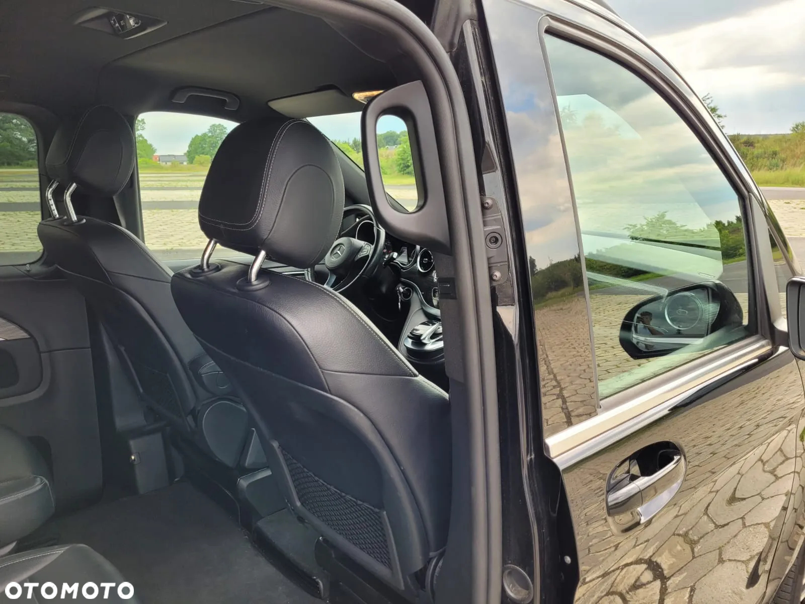 Mercedes-Benz Klasa V 250 d extralang 9G-TRONIC Edition - 17