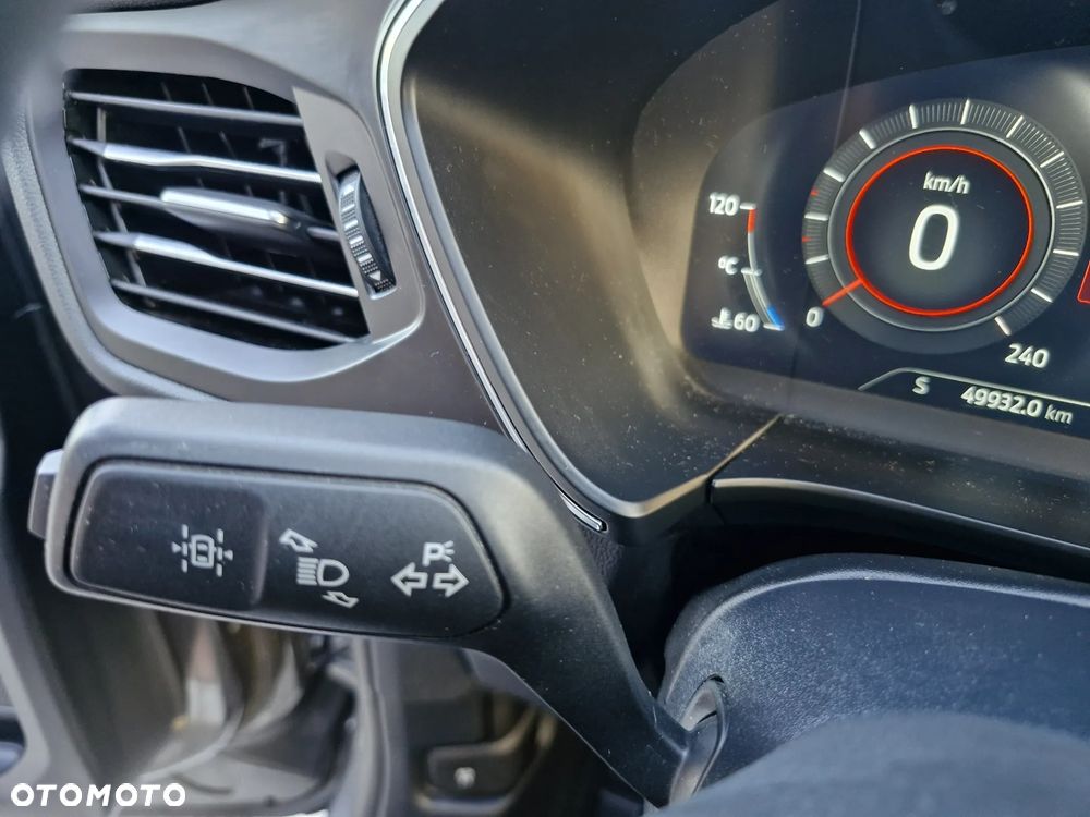 Ford Kuga 1.5 EcoBoost FWD Titanium - 20
