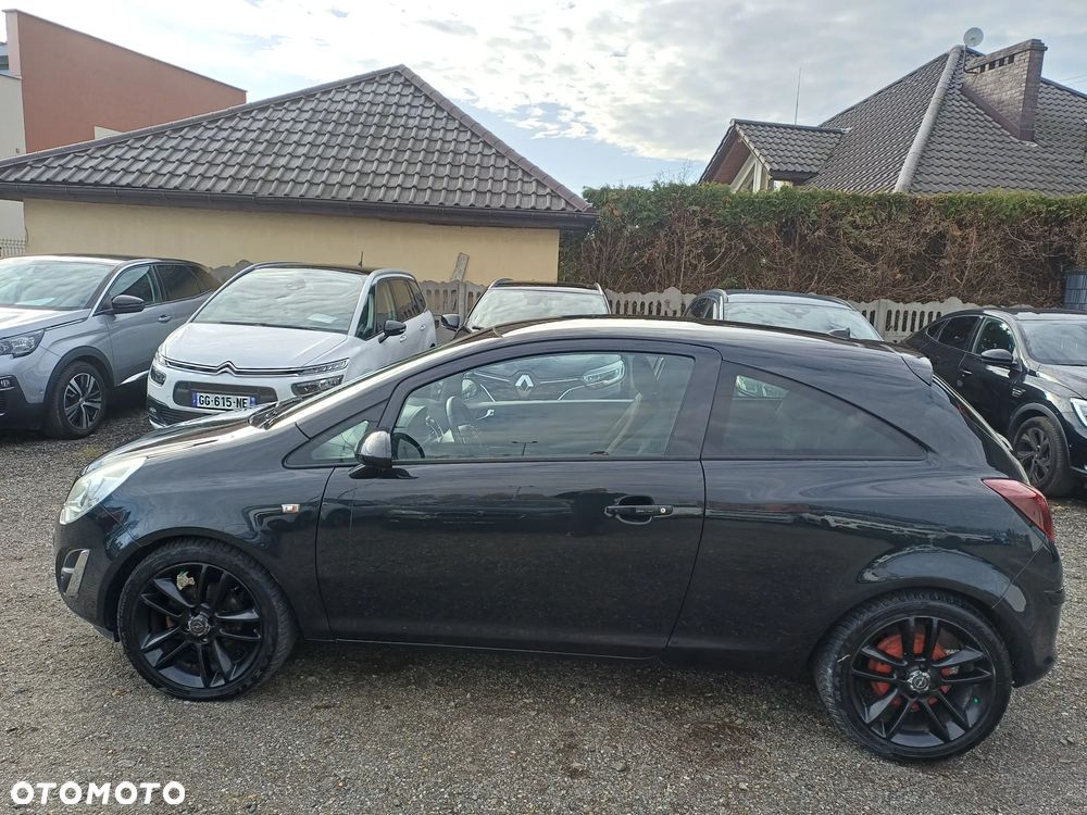 Opel Corsa 1.4 T Color Edition S&S - 3