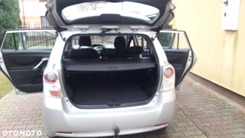 Toyota Verso 1.6 5-Sitzer - 23