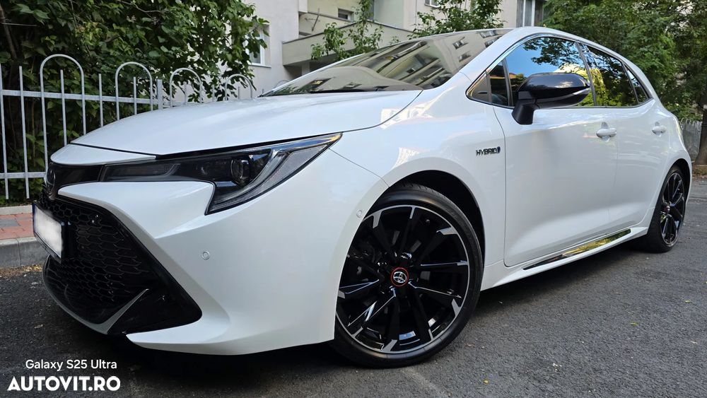 Toyota Corolla - 1