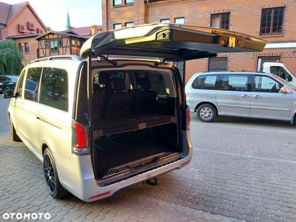 Mercedes-Benz Klasa V 300 d lang 4Matic 9G-TRONIC Style - 13