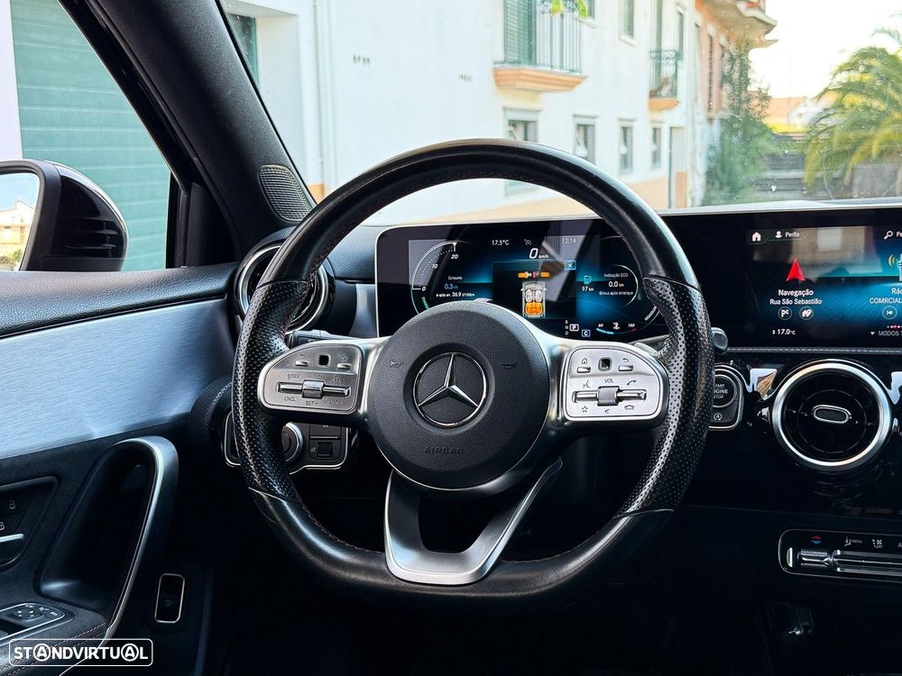 Mercedes-Benz A 180 Limousine d AMG Line Aut. - 14