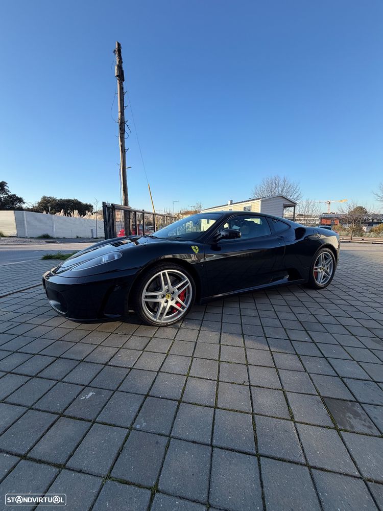 Ferrari F430 - 4