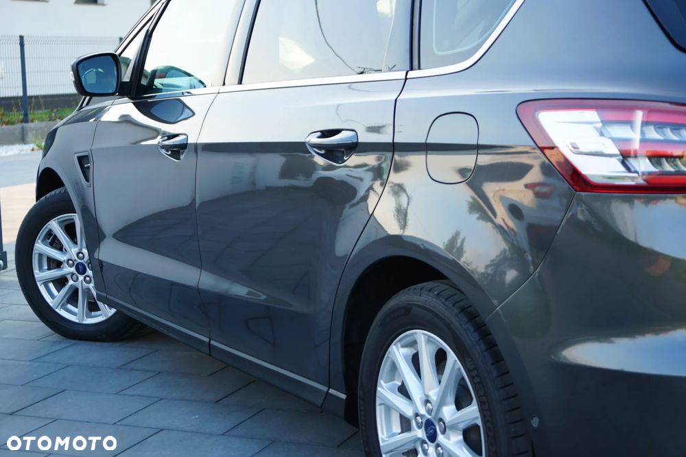 Ford S-Max 2.0 TDCi Titanium - 22