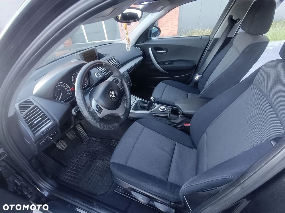 BMW Seria 1 - 8