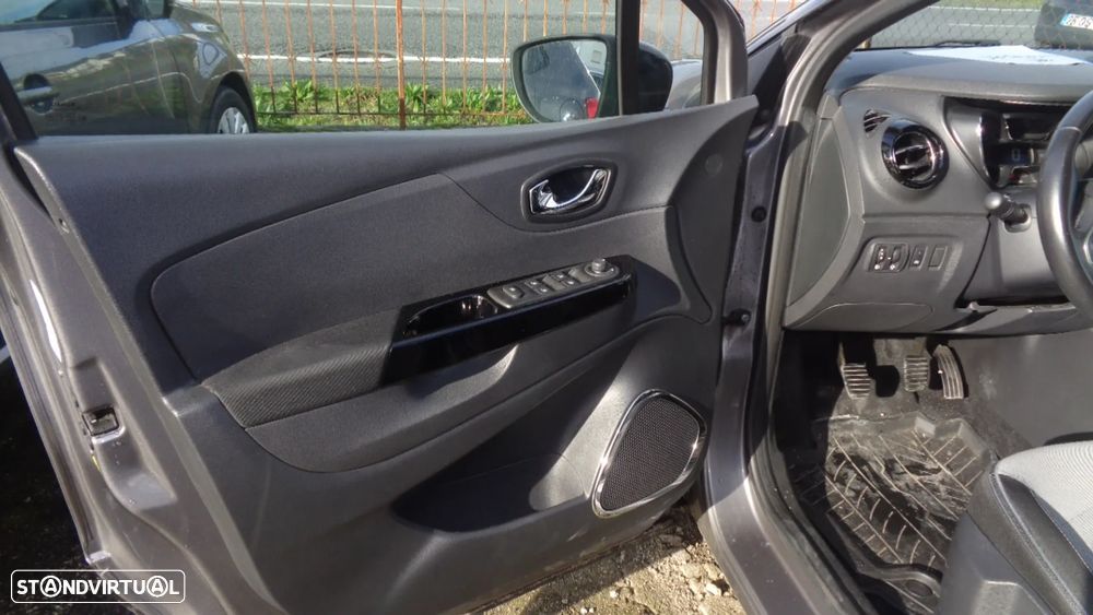 Renault Captur 0.9 TCE - 5