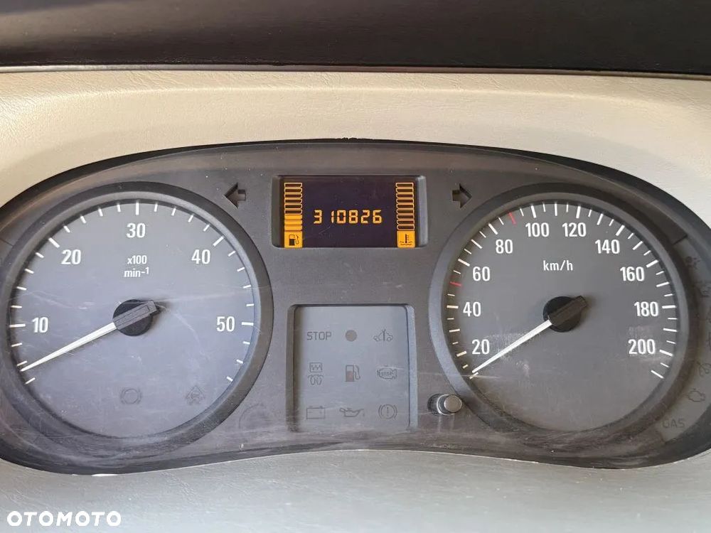Opel Vivaro - 7