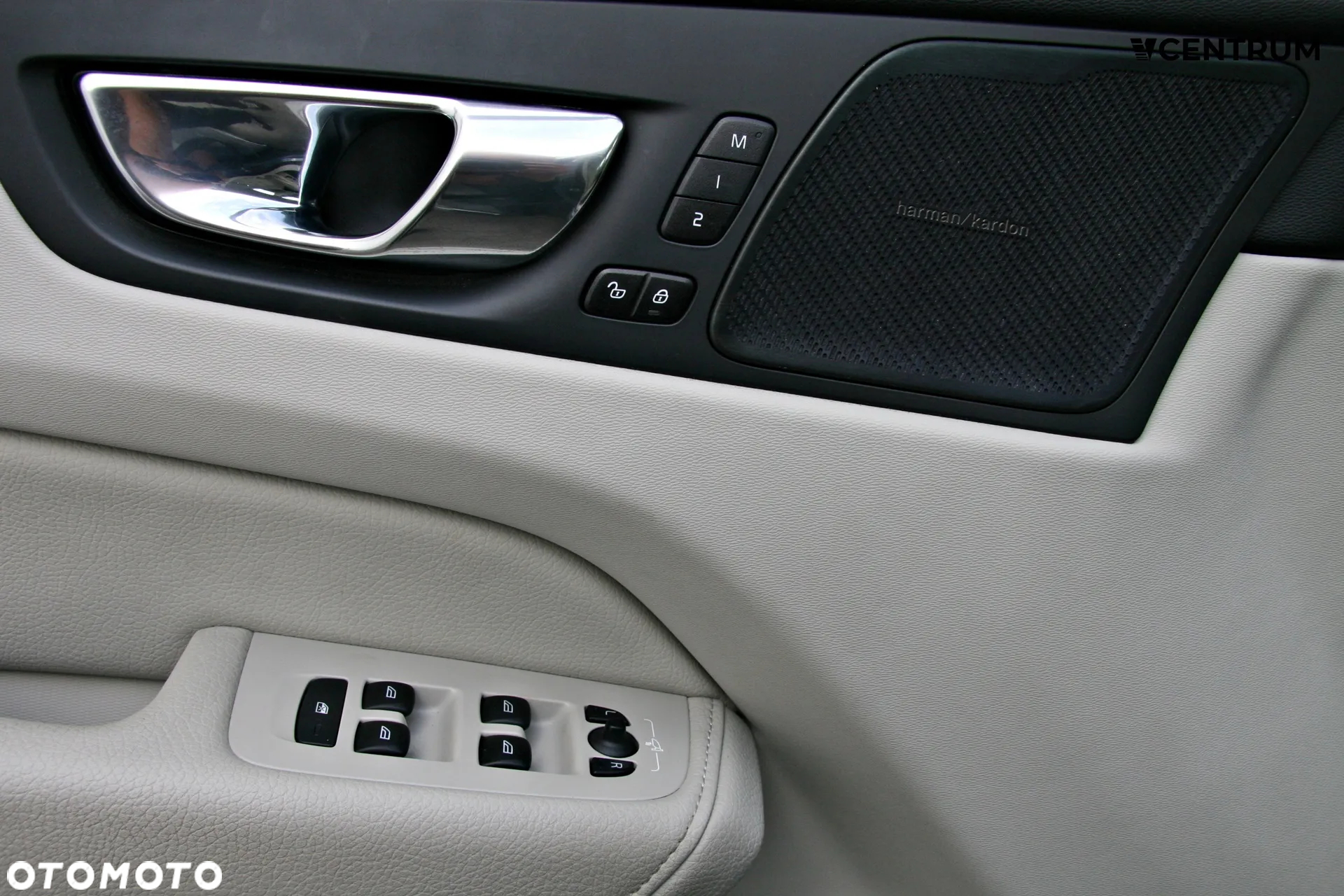 Volvo XC 60 - 13