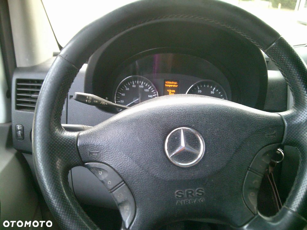 Mercedes-Benz sprinter - 10