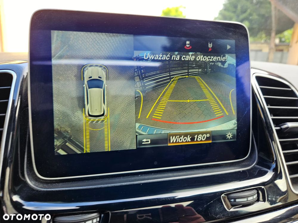 Mercedes-Benz GLE 350 d 4-Matic - 29
