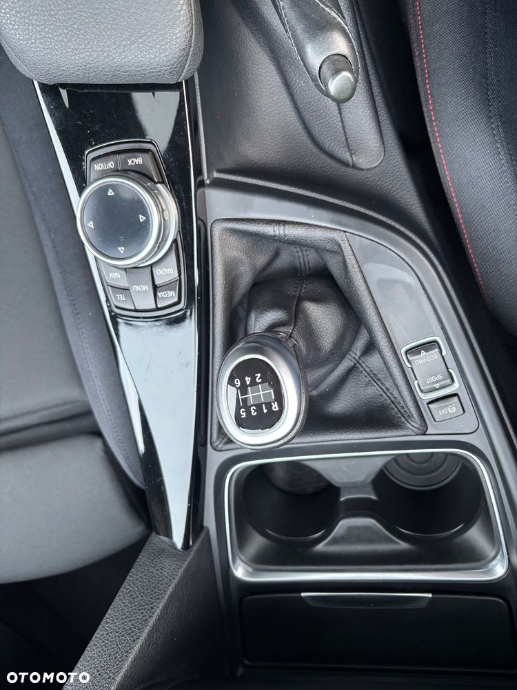 BMW Seria 3 316i Sport Line - 15