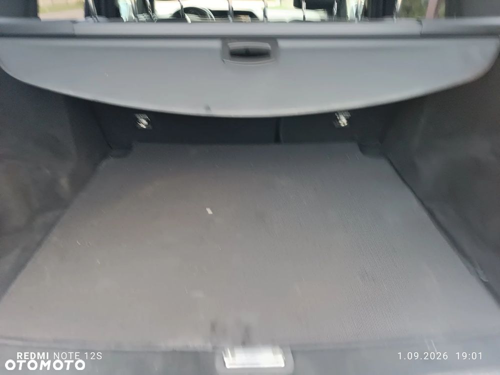 Mercedes-Benz GLK 200 CDI DPF BlueEFFICIENCY 7G-TRONIC - 22