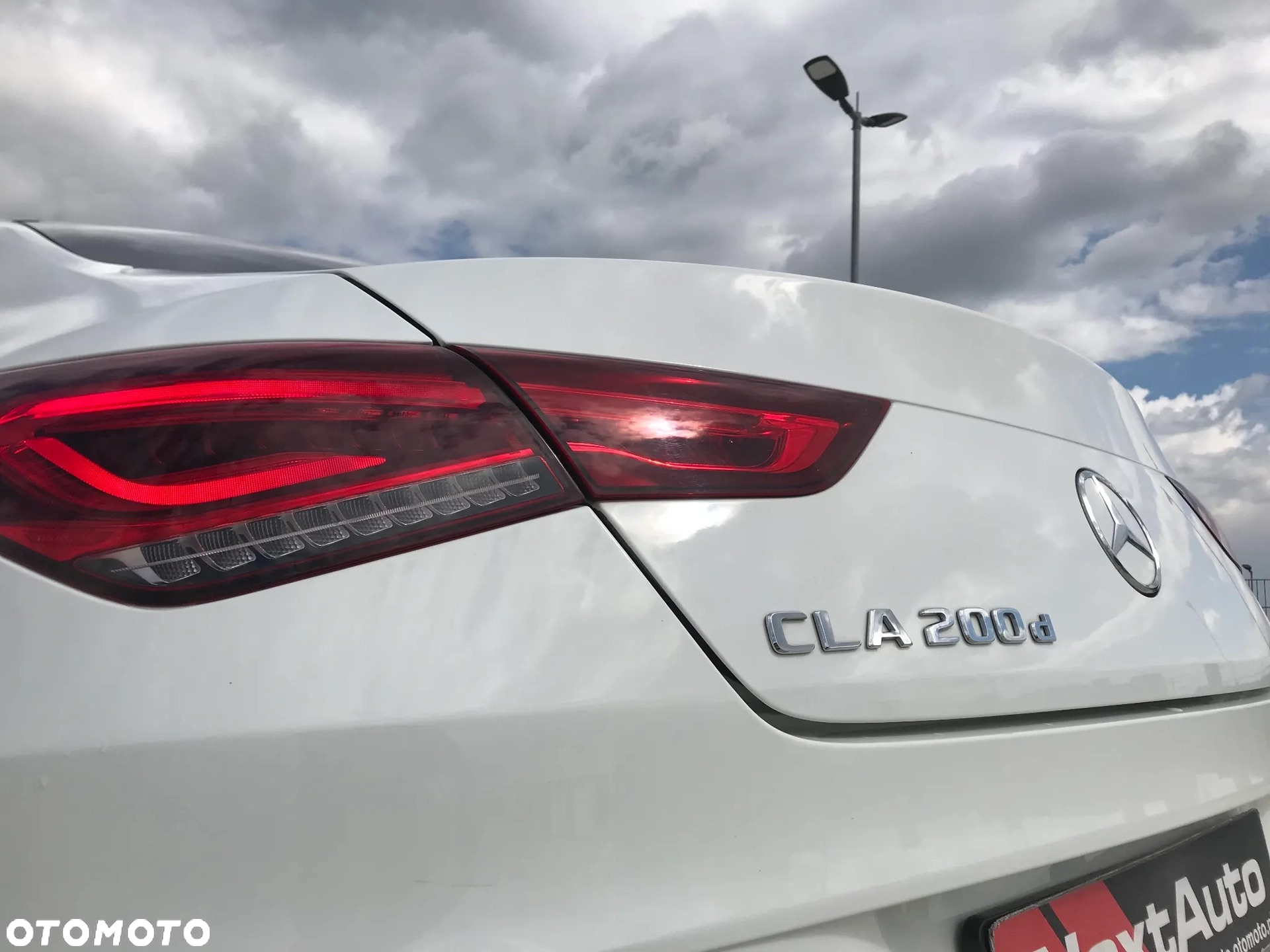 Mercedes-Benz CLA 200 d AMG Line 8G-DCT - 20