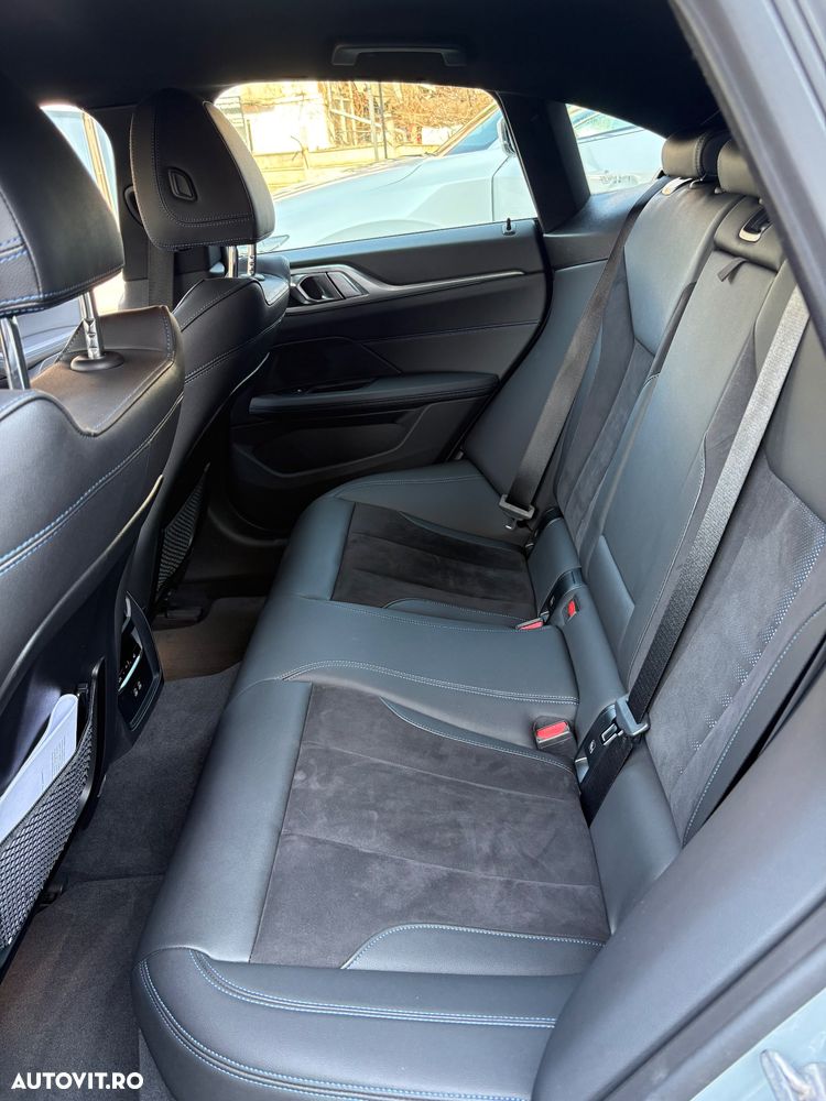BMW i4 - 8
