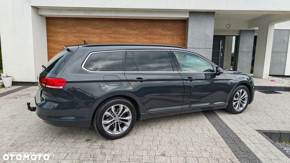 Volkswagen Passat 2.0 TDI (BlueMotion Technology) DSG Highline - 37