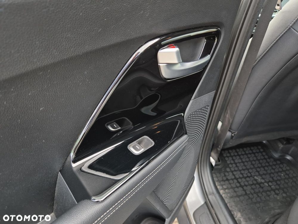 Kia Niro - 26