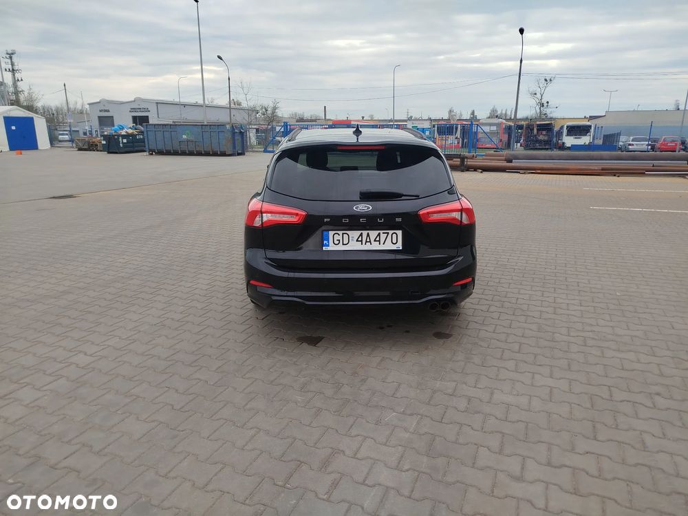 Ford Focus 1.5 EcoBoost ST-Line - 4