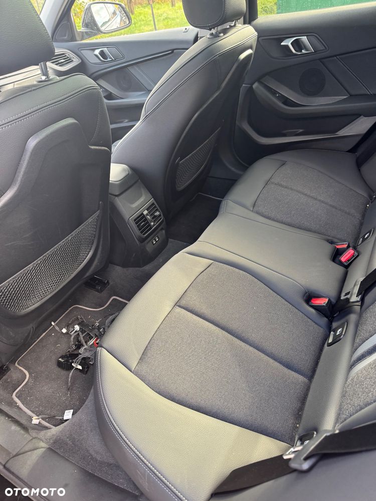 BMW Seria 1 120i Advantage sport - 18