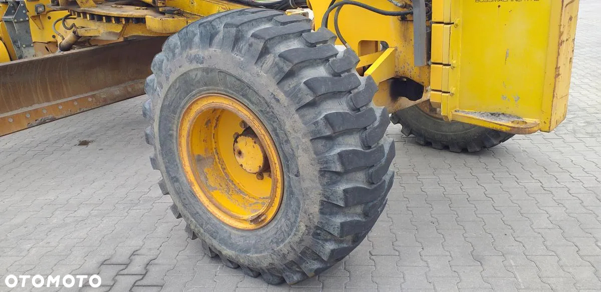 Volvo Równiarka drogowa VOLVO G990 - 17