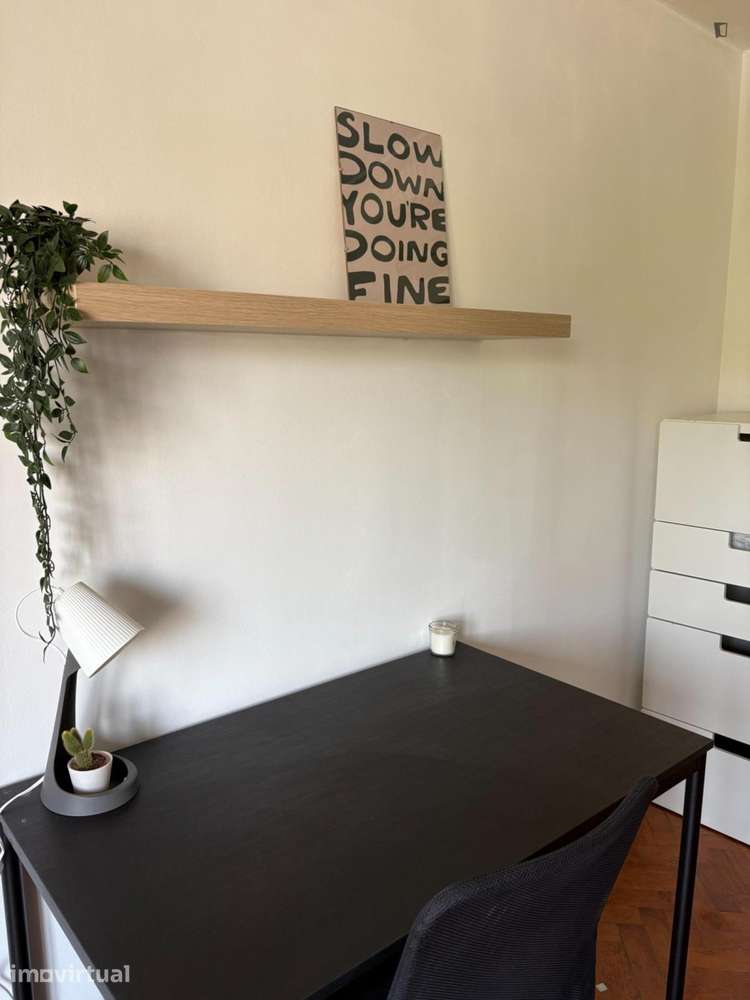 Quarto - localizado em Penha de França Lisbon - Grande imagem: 4/11