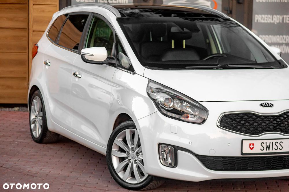 Kia Carens 1.7 CRDi 136 Dream Team Edition - 2