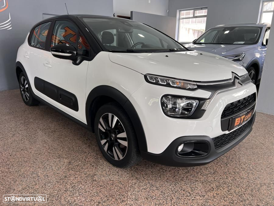 Citroën C3 1.2 PureTech Shine - 3