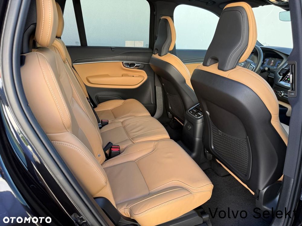 Volvo XC 90 - 41