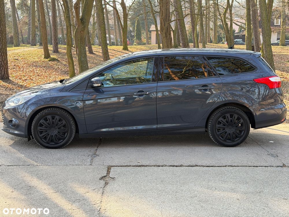 Ford Focus 1.6 TDCi DPF Trend - 8